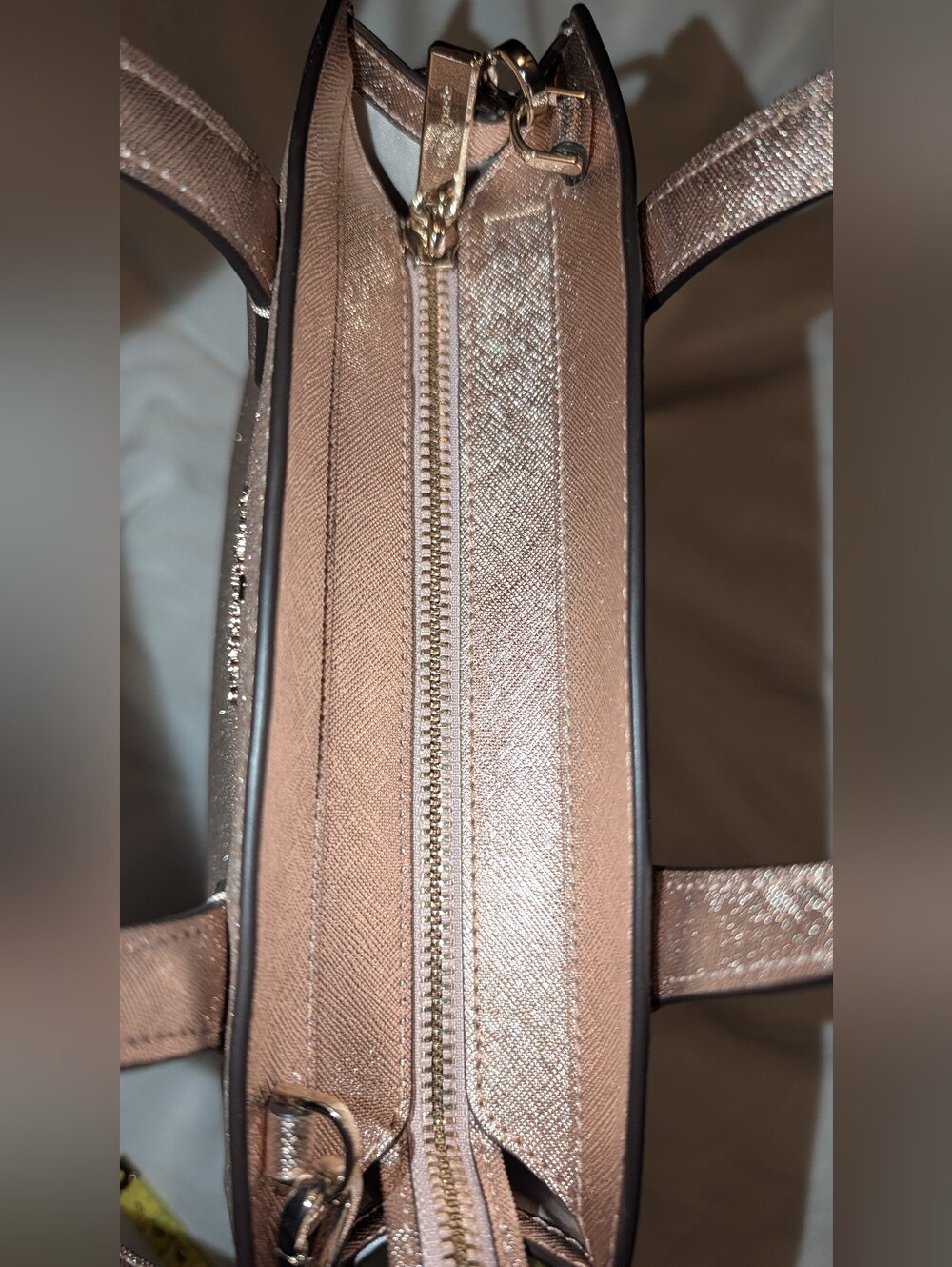 Kate Spade Glitter Tinsel Satchel Crossbody Rose Gold VGC - Picture 9 of 13
